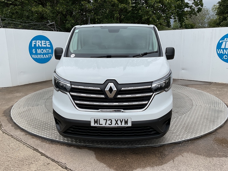 Renault dCi Blue LL30 Advance LWB L/R A/C Euro 6