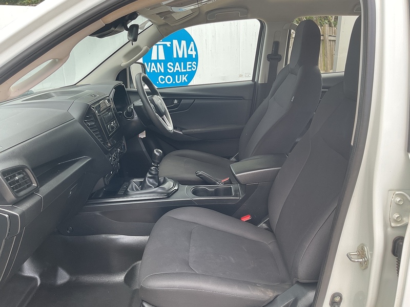 Isuzu TD Utility Crewcab 4X4 A/C Euro 6  
