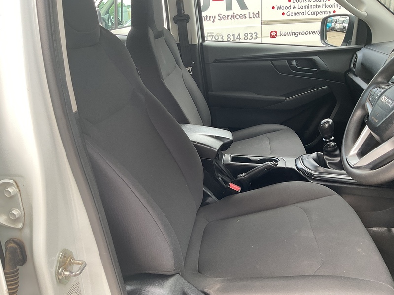 Isuzu TD Utility Crewcab 4X4 A/C Euro 6  