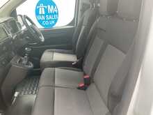 Vauxhall Vivaro Turbo D 3100 Pro LWB L/R Euro 6 
