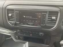 Vauxhall Vivaro Turbo D 3100 Pro LWB L/R Euro 6 