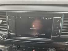 Vauxhall Vivaro Turbo D 3100 Pro LWB L/R Euro 6 