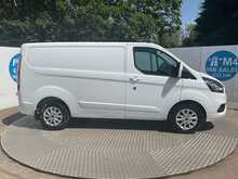Ford Transit Custom 300 EcoBlue Limited SWB L/R A/C Euro 6 