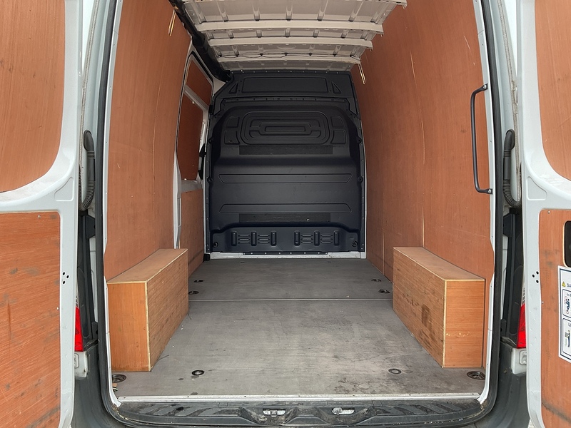 Mercedes 315 CDI Premium MWB H/R A/C Euro 6