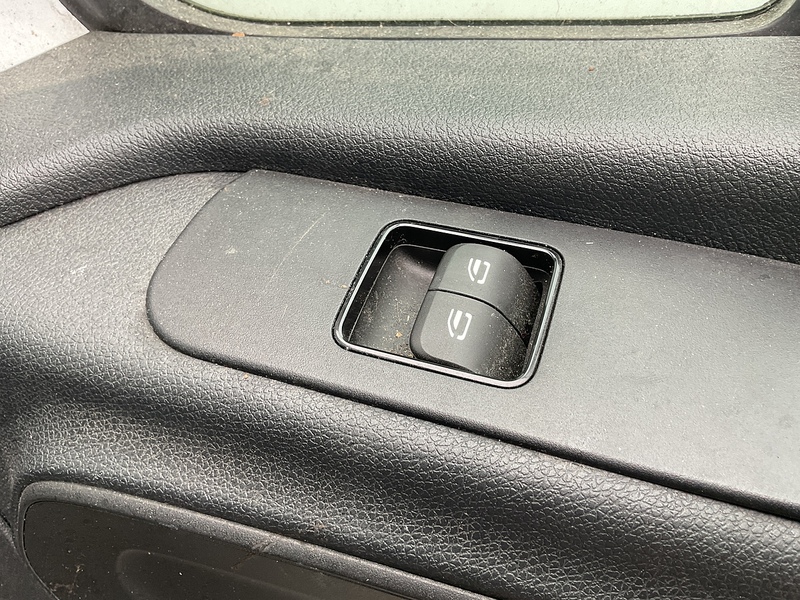 Mercedes 315 CDI Premium MWB H/R A/C Euro 6