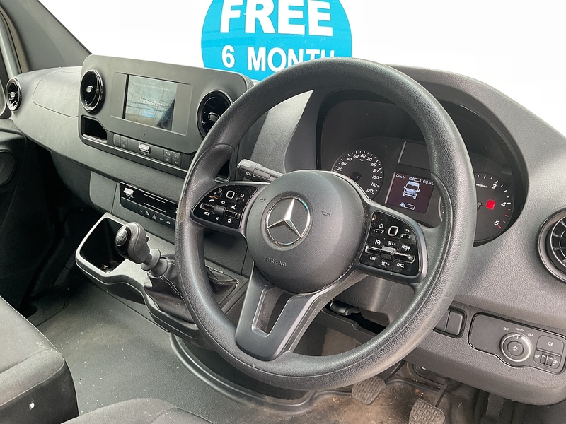Mercedes 315 CDI Premium MWB H/R A/C Euro 6