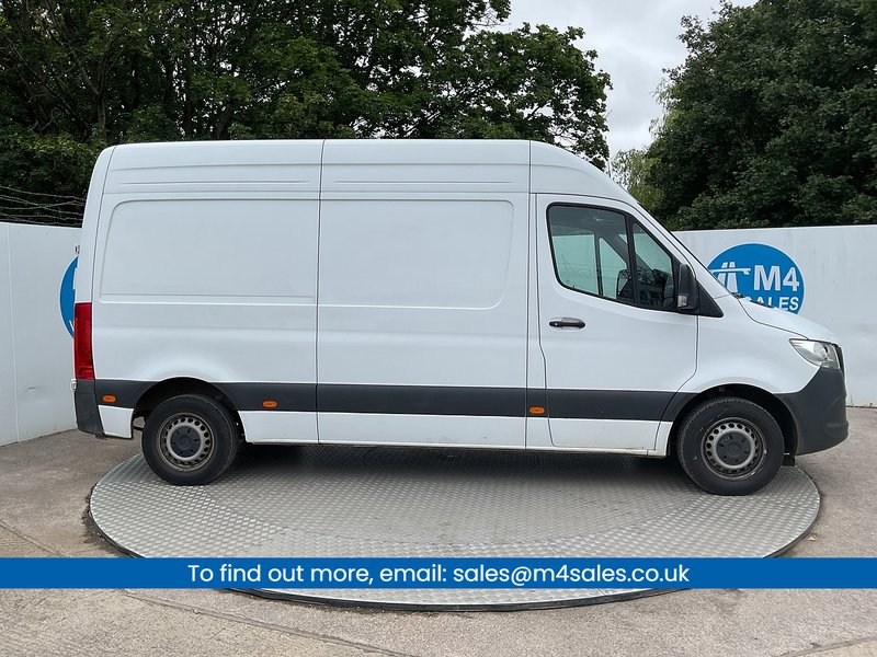 Mercedes 315 CDI Premium MWB H/R A/C Euro 6