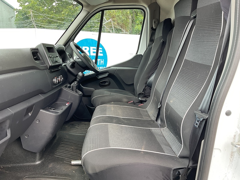 Nissan dCi 35 Acenta LWB M/R Euro 6