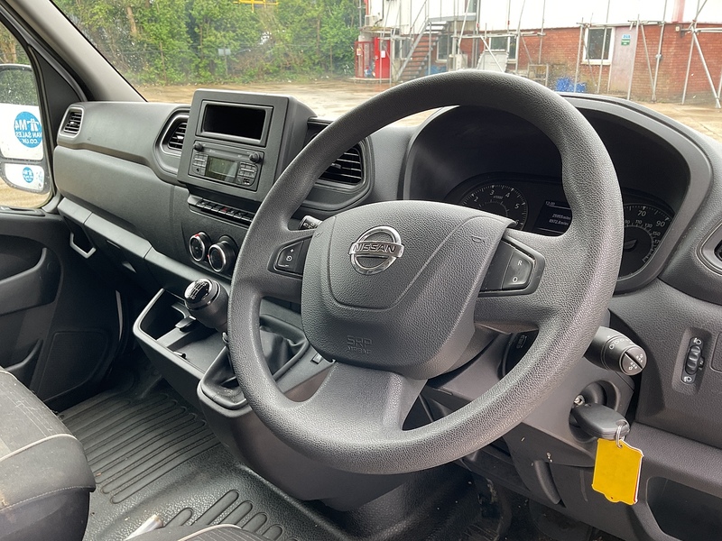Nissan dCi 35 Acenta LWB M/R Euro 6