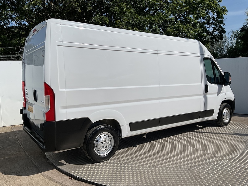 Citroen BlueHDi 35 Enterprise LWB M/R A/C Euro 6