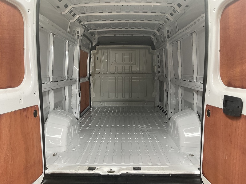 Citroen BlueHDi 35 Enterprise LWB M/R A/C Euro 6