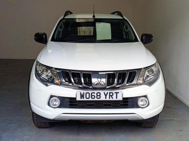 Mitsubishi L200 2.4 DI-D DC Warrior 4WD Euro 6 4dr