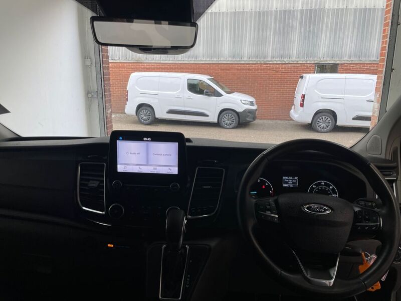 Ford Transit Custom 2.0 320 EcoBlue Limited Crew Van Auto L2 H1 Euro 6 5dr