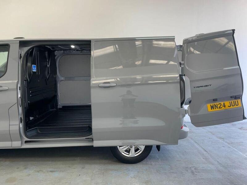 Ford Transit Custom 2.0 300 EcoBlue Limited L1 H1 Euro 6 (s/s) 5dr