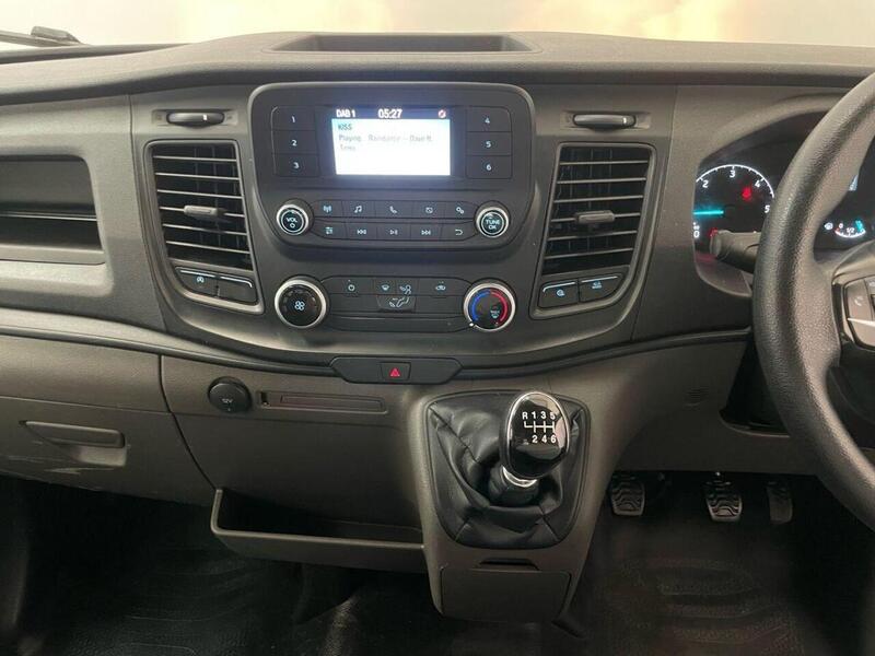 Ford Transit 2.0 350 EcoBlue HD Leader RWD L4 Euro 6 (s/s) 2dr (DRW)