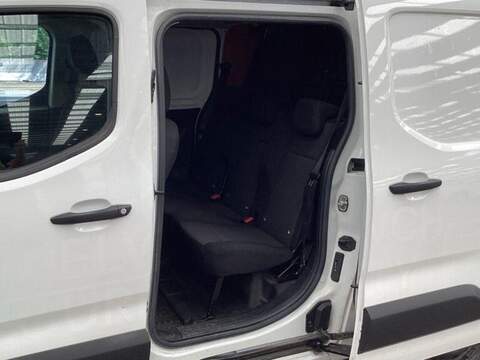 Peugeot Partner, Partner 1.5 BlueHDi 850 Professional Premium Long Crew Van LWB Euro 6 6dr