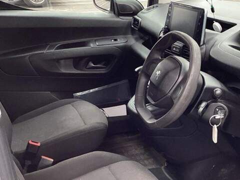 Peugeot Partner, Partner 1.5 BlueHDi 850 Professional Premium Long Crew Van LWB Euro 6 6dr