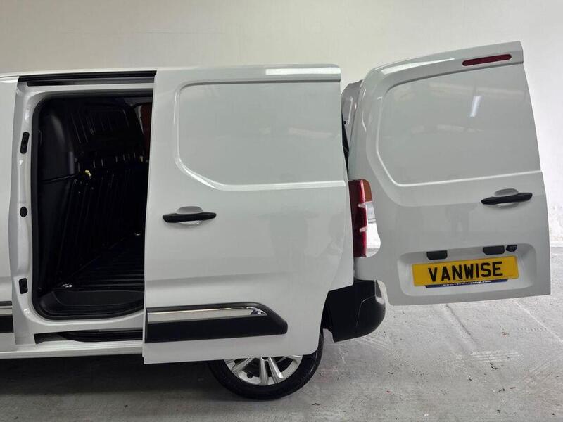 Toyota PROACE CITY 1.5 BlueHDi Design Short Panel Van Auto SWB Euro 6 (s/s) 5dr