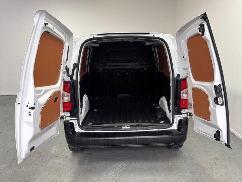 Toyota PROACE CITY 1.5 BlueHDi Design Short Panel Van Auto SWB Euro 6 (s/s) 5dr