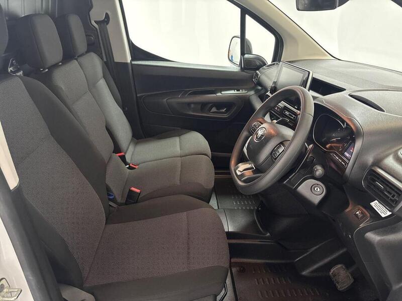 Toyota PROACE CITY 1.5 BlueHDi Design Short Panel Van Auto SWB Euro 6 (s/s) 5dr