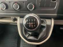 Volkswagen Transporter Transporter 2.0 TSI T32 BlueMotion Tech Highline FWD LWB Euro 6 (s/s) 5dr 