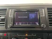 Volkswagen Transporter Transporter 2.0 TSI T32 BlueMotion Tech Highline FWD LWB Euro 6 (s/s) 5dr 