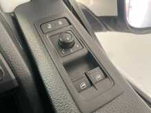 Volkswagen Transporter Transporter 2.0 TSI T32 BlueMotion Tech Highline FWD LWB Euro 6 (s/s) 5dr 