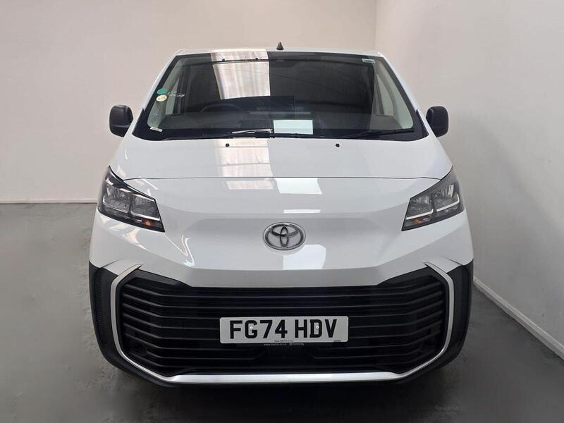 Toyota ProAce 2.0D Icon Long Panel Van LWB Euro 6 6dr