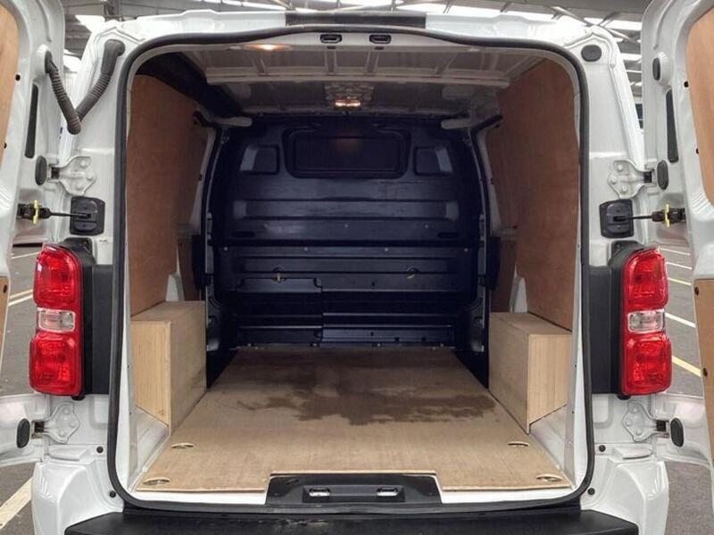 Citroen Dispatch 1.5 BlueHDi Driver XL LWB Euro 6 (s/s) 6dr