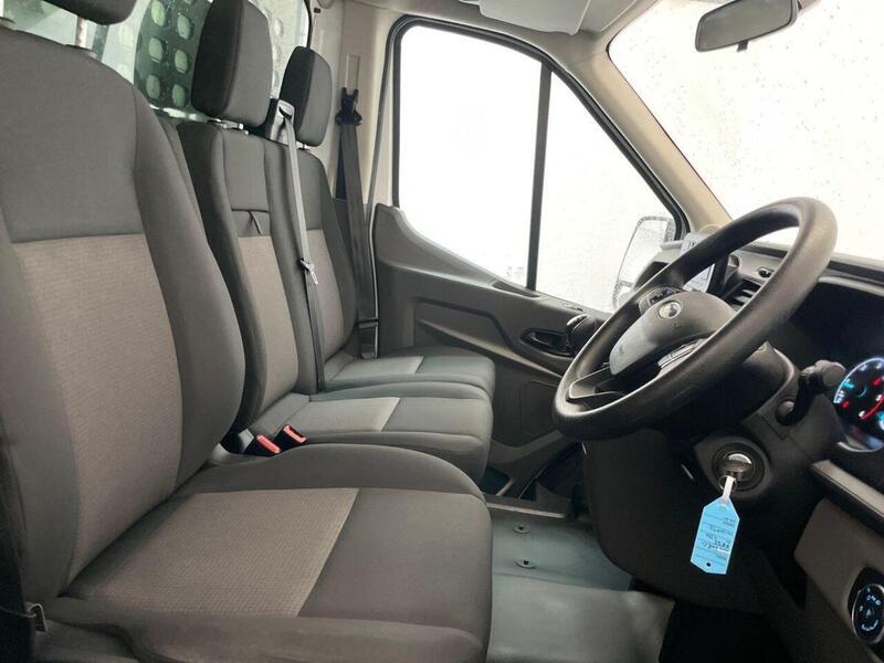 Ford Transit 2.0 350 EcoBlue HD Leader RWD L2 Euro 6 (s/s) 2dr