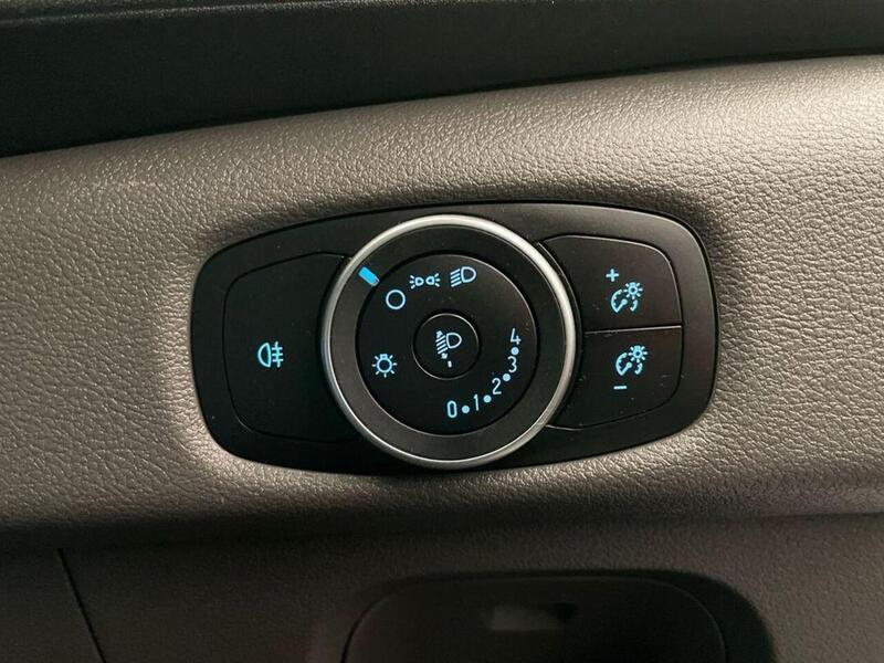 Ford Transit 2.0 350 EcoBlue HD Leader RWD L2 Euro 6 (s/s) 2dr