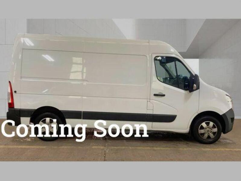 Nissan Interstar 2.3 dCi 33 Tekna FWD L2 H2 Euro 6 4dr