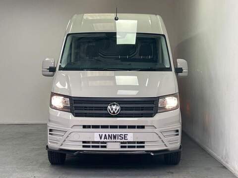 Volkswagen Crafter, Crafter 2.0 TDI CR35 Commerce Plus Panel Van 5dr Diesel Auto FWD LWB High Roof Euro 6 (s/s) (140 ps)