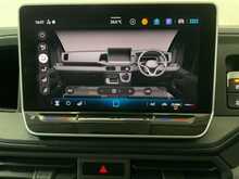 Volkswagen Crafter Crafter 2.0 TDI CR35 Commerce Plus Panel Van 5dr Diesel Auto FWD LWB High Roof Euro 6 (s/s) (140 ps) 