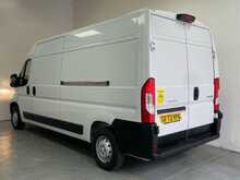 Peugeot Boxer Boxer 2.2 BlueHDi 335 Professional Premium + L3 H2 Euro 6 (s/s) 5dr 
