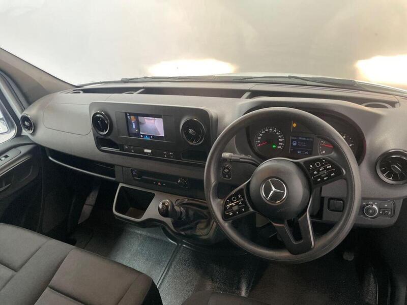 Mercedes-Benz Sprinter 2.0 315 CDI Progressive RWD L2 H2 Euro 6 (s/s) 5dr