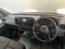 Mercedes-Benz Sprinter 2.0 315 CDI Progressive RWD L2 H2 Euro 6 (s/s) 5dr 