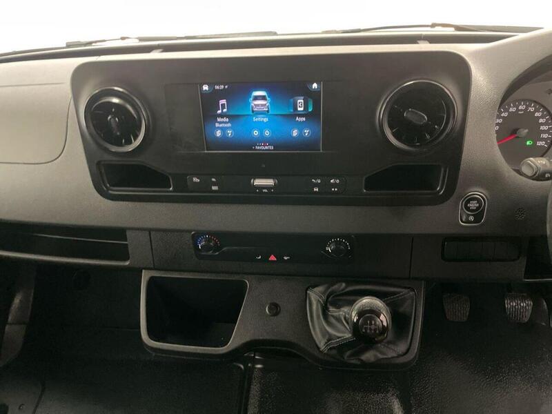 Mercedes-Benz Sprinter 2.0 315 CDI Progressive RWD L2 H2 Euro 6 (s/s) 5dr