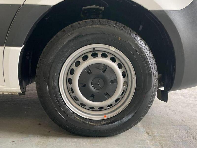 Mercedes-Benz Sprinter 2.0 315 CDI Progressive RWD L2 H2 Euro 6 (s/s) 5dr