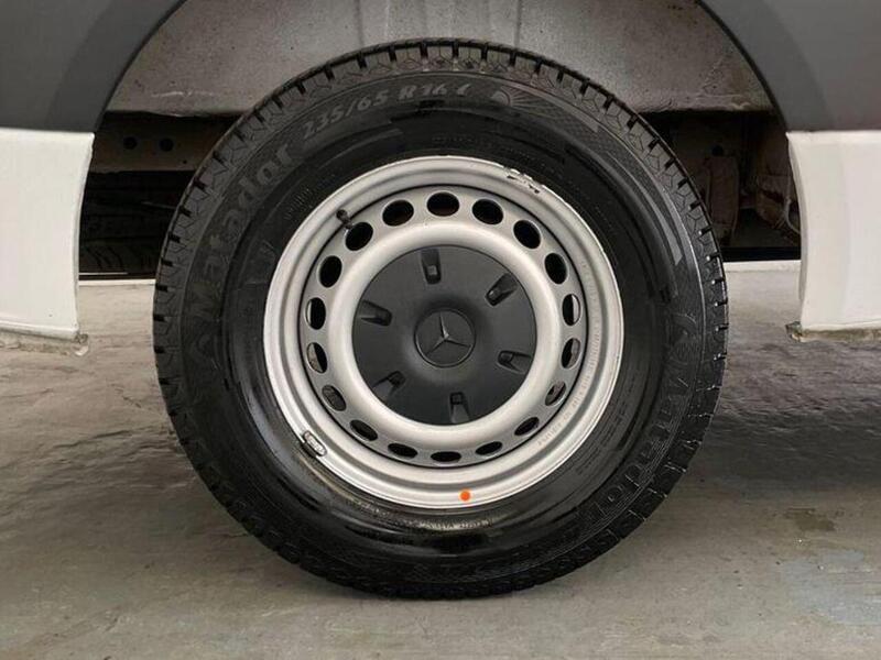 Mercedes-Benz Sprinter 2.0 315 CDI Progressive RWD L2 H2 Euro 6 (s/s) 5dr