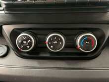Nissan Primastar 2.0 dCi 30 Tekna L2 H1 Euro 6 (s/s) 5dr 