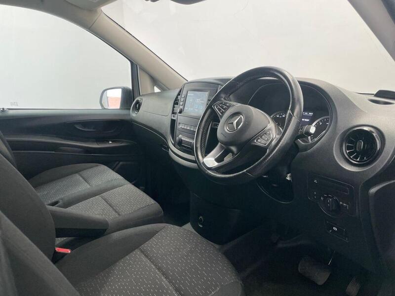 Mercedes-Benz Vito 2.0 114 CDI Premium G-Tronic RWD L2 Euro 6 (s/s) 5dr (LWB)