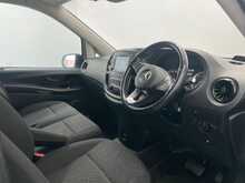 Mercedes-Benz Vito 2.0 114 CDI Premium G-Tronic RWD L2 Euro 6 (s/s) 5dr (LWB) 
