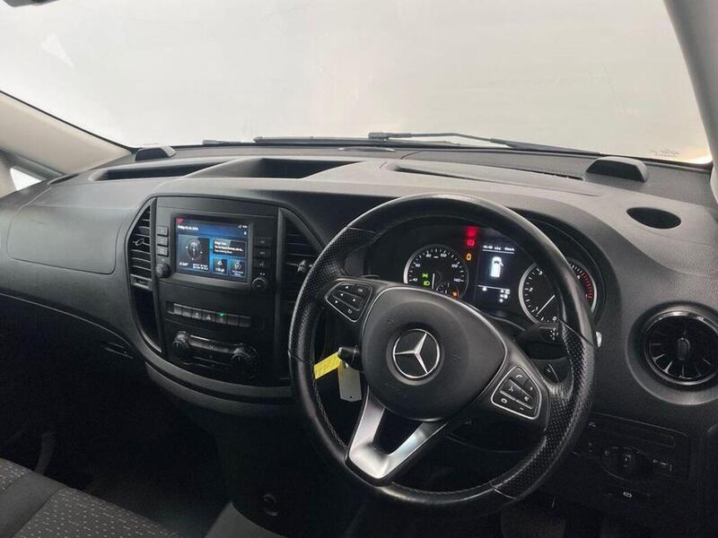 Mercedes-Benz Vito 2.0 114 CDI Premium G-Tronic RWD L2 Euro 6 (s/s) 5dr (LWB)