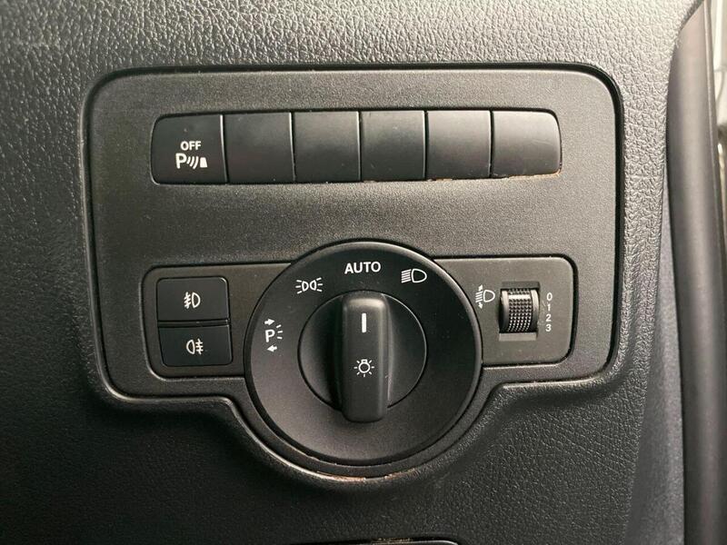 Mercedes-Benz Vito 2.0 114 CDI Premium G-Tronic RWD L2 Euro 6 (s/s) 5dr (LWB)
