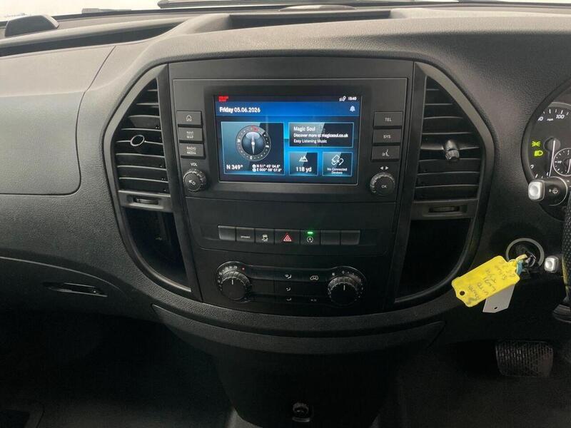Mercedes-Benz Vito 2.0 114 CDI Premium G-Tronic RWD L2 Euro 6 (s/s) 5dr (LWB)