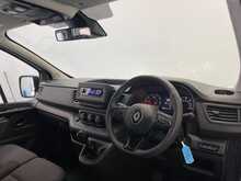 Renault Trafic Trafic 2.0 dCi SL28 Business L1 H1 Euro 6 (s/s) 5dr (9 Seat) 