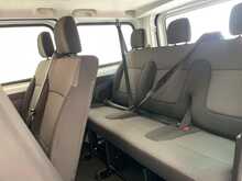 Renault Trafic Trafic 2.0 dCi SL28 Business L1 H1 Euro 6 (s/s) 5dr (9 Seat) 