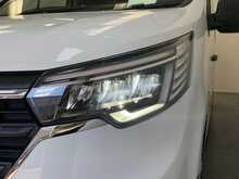 Renault Trafic Trafic 2.0 dCi SL28 Business L1 H1 Euro 6 (s/s) 5dr (9 Seat) 