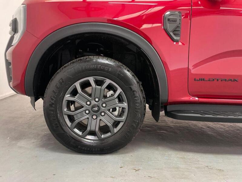 Ford Ranger 2.0 TD EcoBlue Wildtrak Pickup Double Cab 4dr Diesel Auto 4WD Euro 6 (s/s) (205 ps)